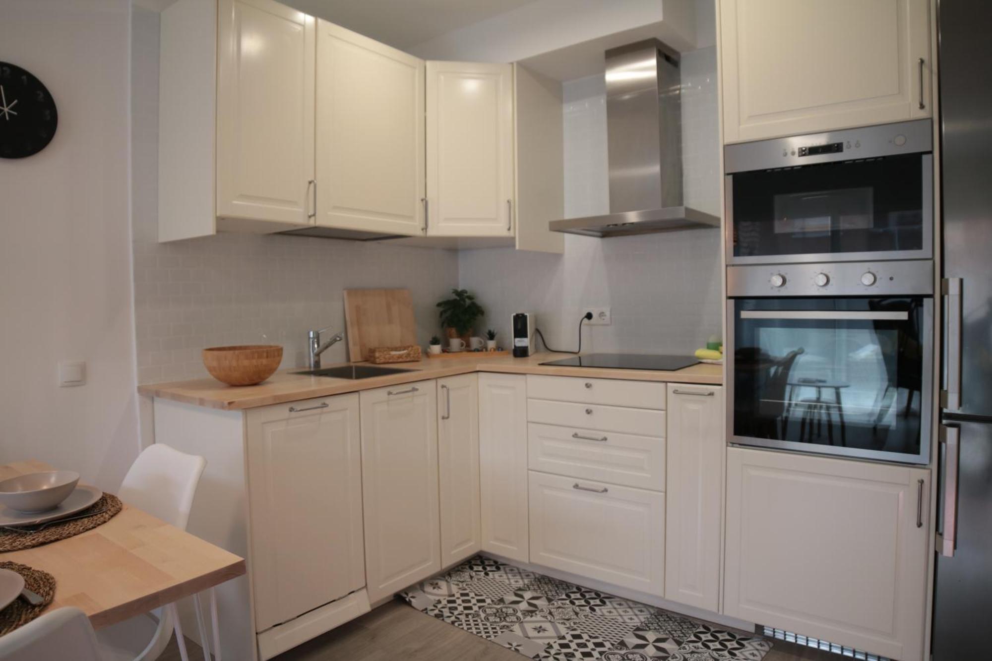 Modern Apartament Al Costat Del Parc De La Devesa Жирона Экстерьер фото